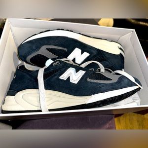 Men’s Sneakers
